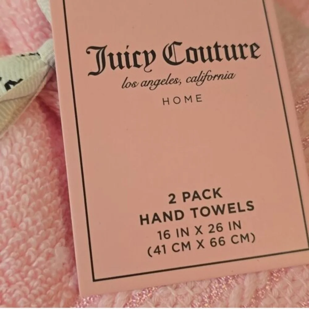 Juicy Couture Pink Bath Towel Set
